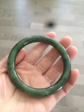 Load image into Gallery viewer, 58.9mm 100% Natural dark green nephrite Hetian Jade (和田碧玉) round cut bangle G39
