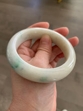 Load image into Gallery viewer, Certified 100% natural 57mm beige/sunny green chubby jadeite jade bangle B1-0466
